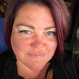 Meet your Posher, Tonya